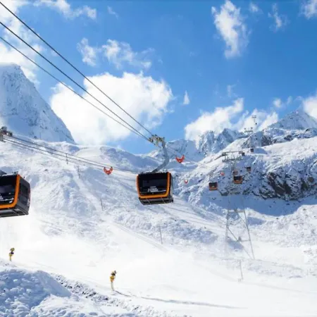 Neustift Near Stubai Lift ノイシュティフト・イム・シュトゥーバイタール